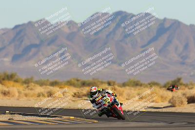 media/Jan-11-2025-CVMA (Sat) [[ddeb3f563a]]/Race 13-Amateur Supersport Open/